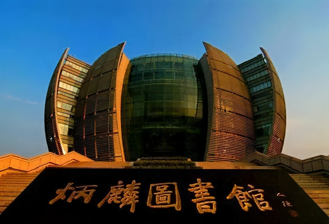 “绸都”盛泽的小弄堂与大人物