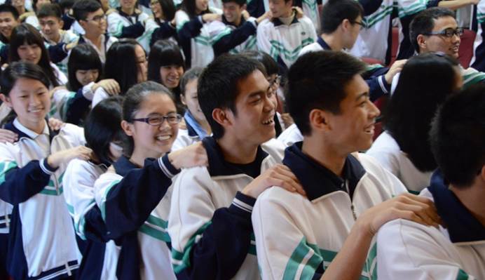 新高考“弊端”逐渐显现，学生选科成大问题，这些组合选择需谨慎