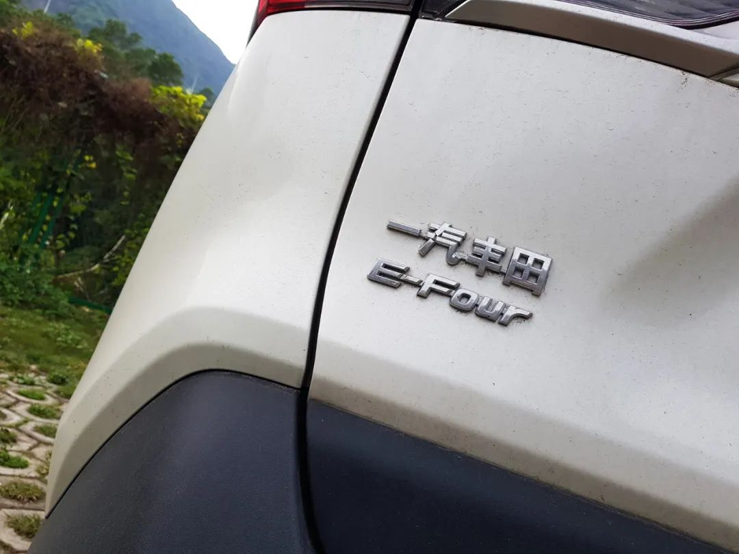 RAV4怎么就吃香了，是因为TNGA、混动系统还是麋鹿测试？