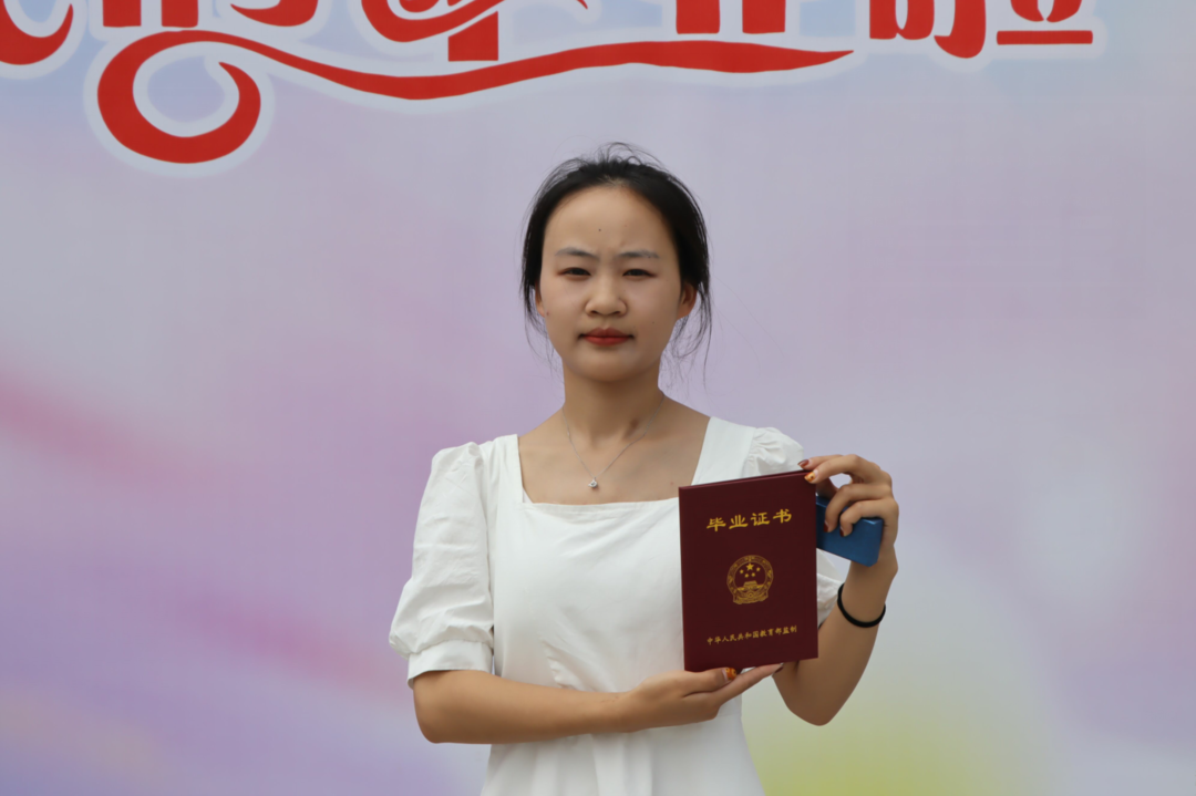 泪奔！每一位学子都被珍视，他们在都江堰职中实现了人生梦想