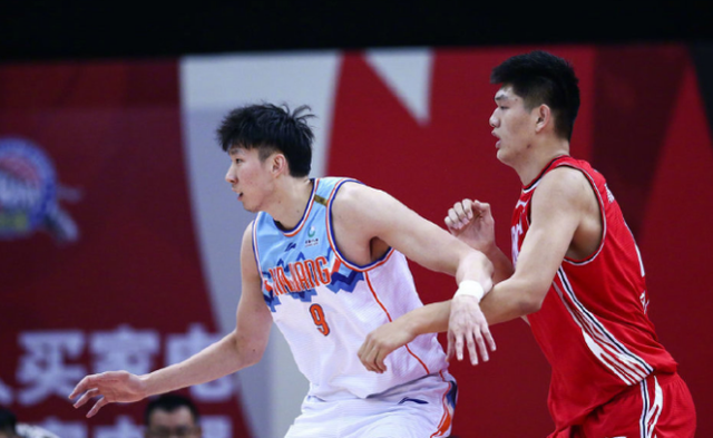 周琦为什么不能留在nba(拒绝CBA顶薪，周琦为何不加盟欧洲联赛？有3点原因，金钱只是次要)