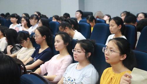 私立学校转公之后，私立学校的老师能直接入编吗？教育部给出解释