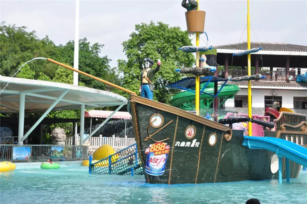 点子王七岁生日会等你来！水上狂欢盛宴，清凉又刺激