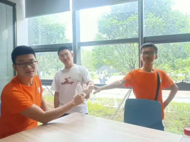 神仙缘分！湖北这4人同年考入名校，如今签约百度，考研全录取！