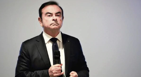 日产汽车老总放弃15亿保释金潜逃：特种部队营救、私人飞机偷渡