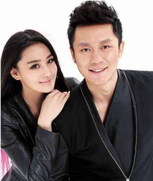 24岁恋上吴卓羲，25岁被李晨前女友手撕，33岁的张馨予如今怎么样