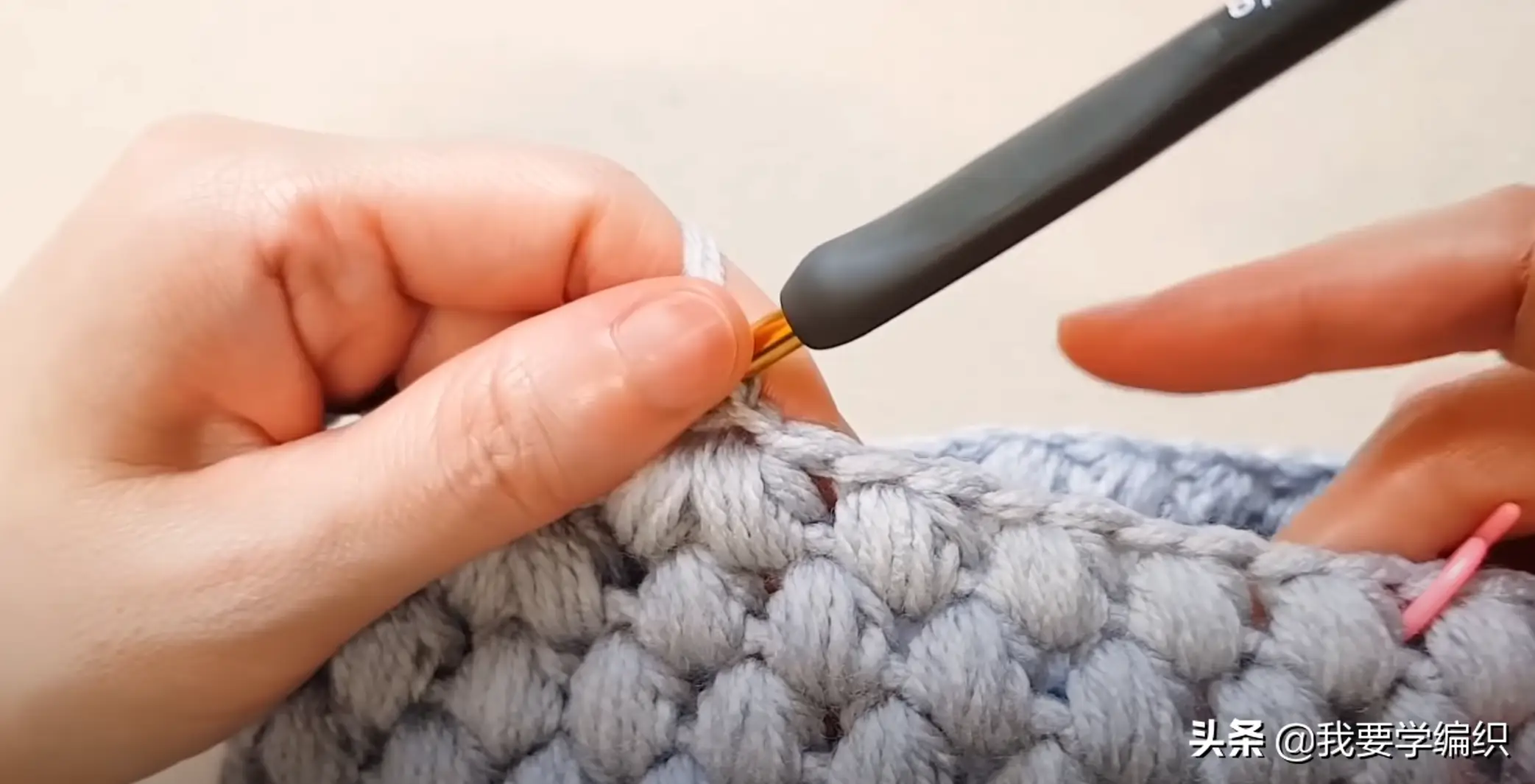 想要漂亮帽子不用买，学习编织自己就能钩一个，枣针帽教程送达