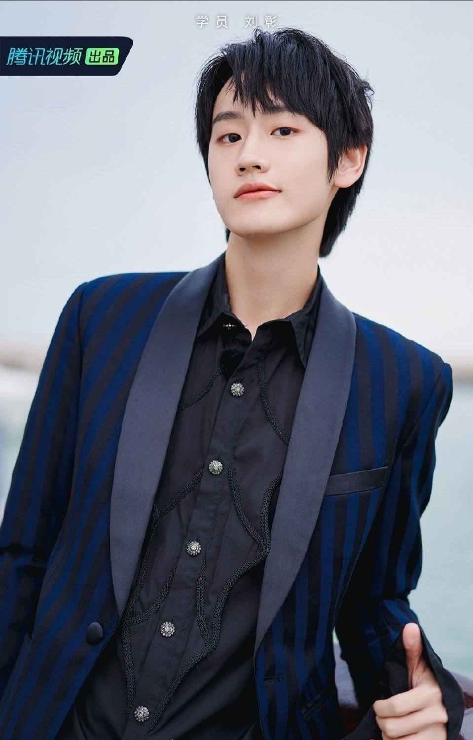 周柯宇为什么是嘉行太子[ 周柯宇为啥叫嘉行太子]_娱乐动态_5x6q生活