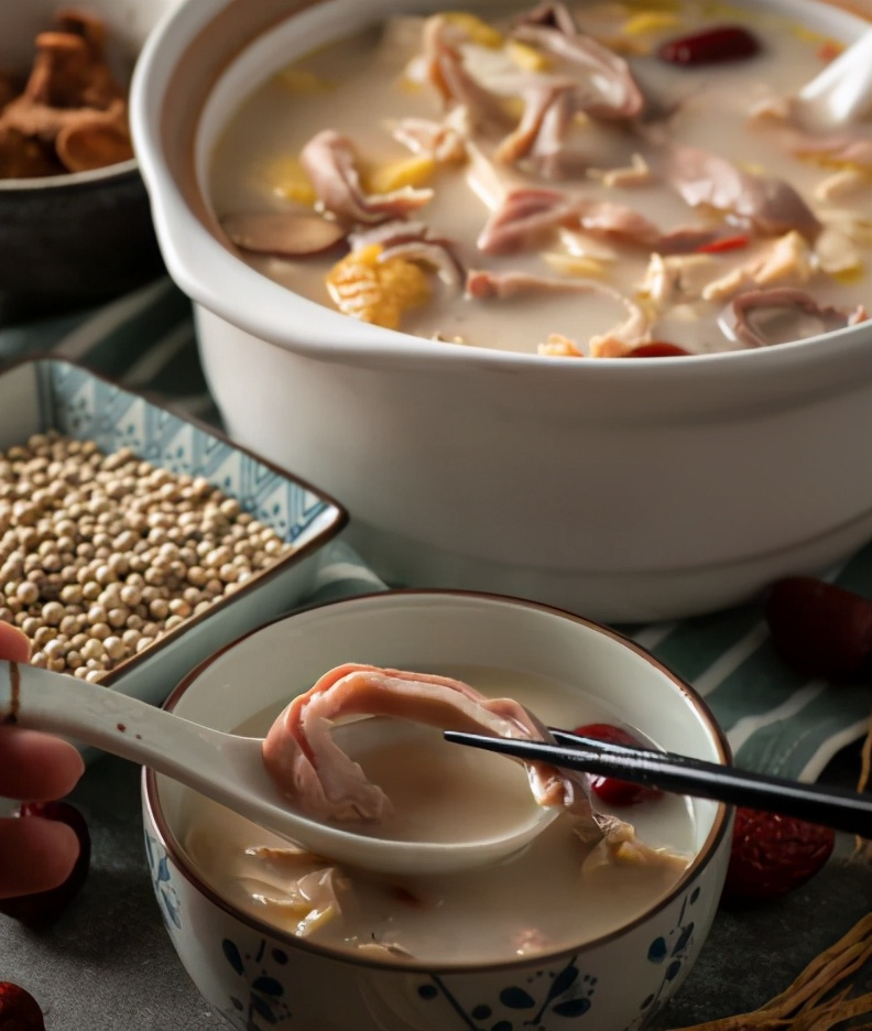 阳春砂仁,煲一碗汤,化湿健脾