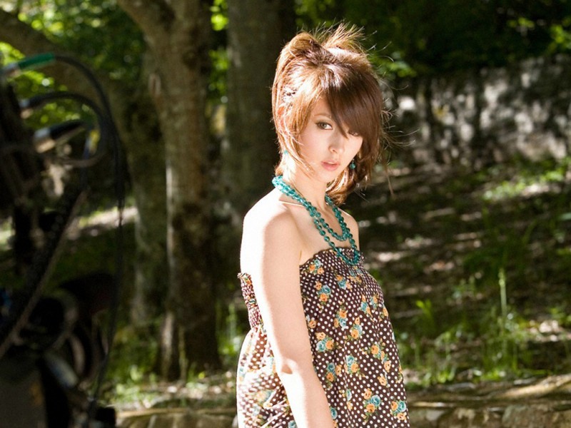 利亚桑迪亚怎么样美女利亚桑迪亚图片