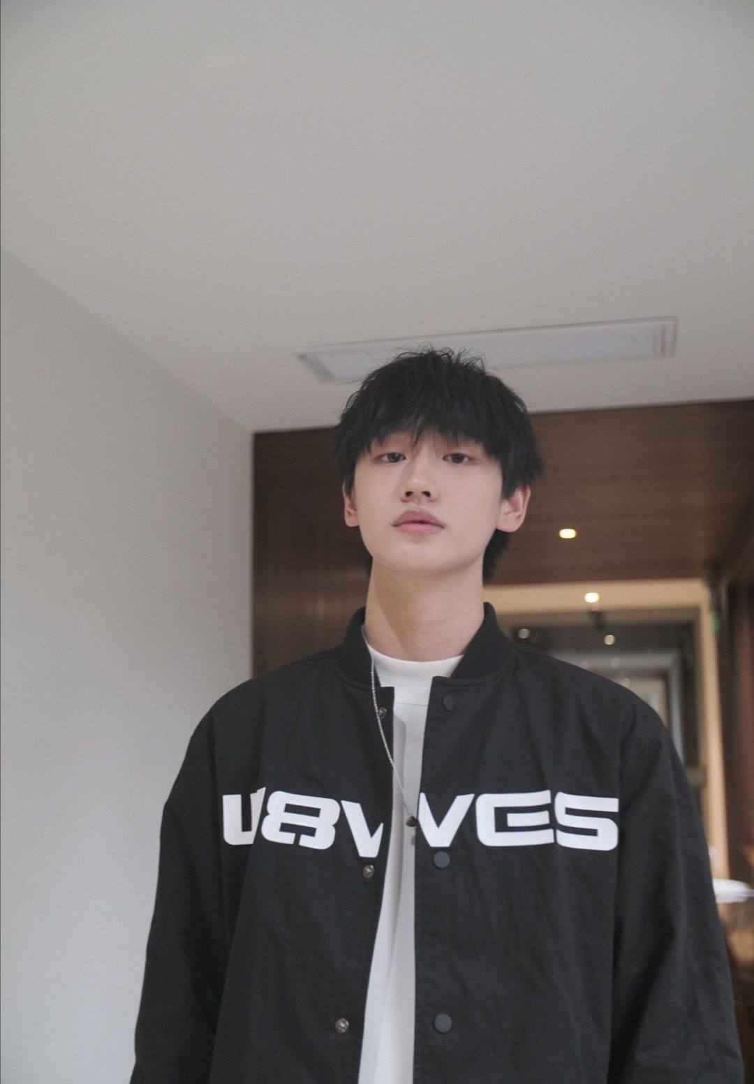 《创4》中的贵公子:"嘉行太子"不算啥,全家哈佛才让人羡慕