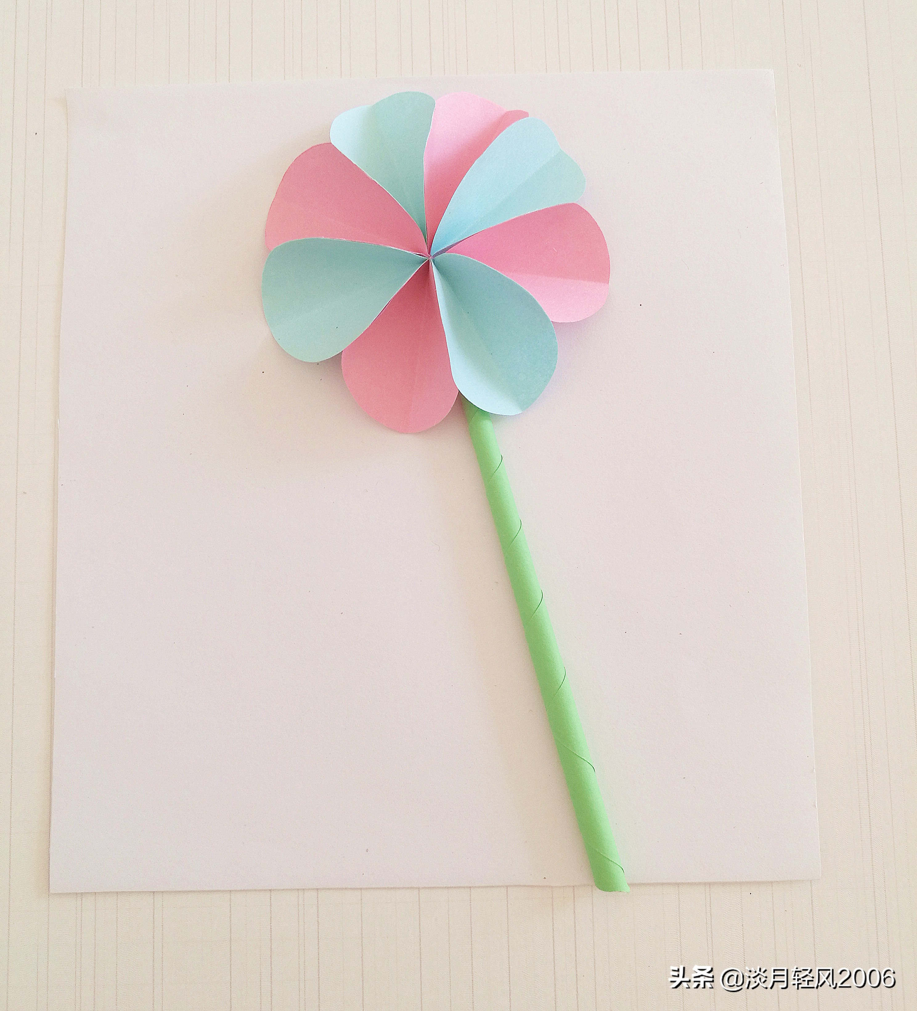 幼儿园简单的手工中班手工新年贺卡教案