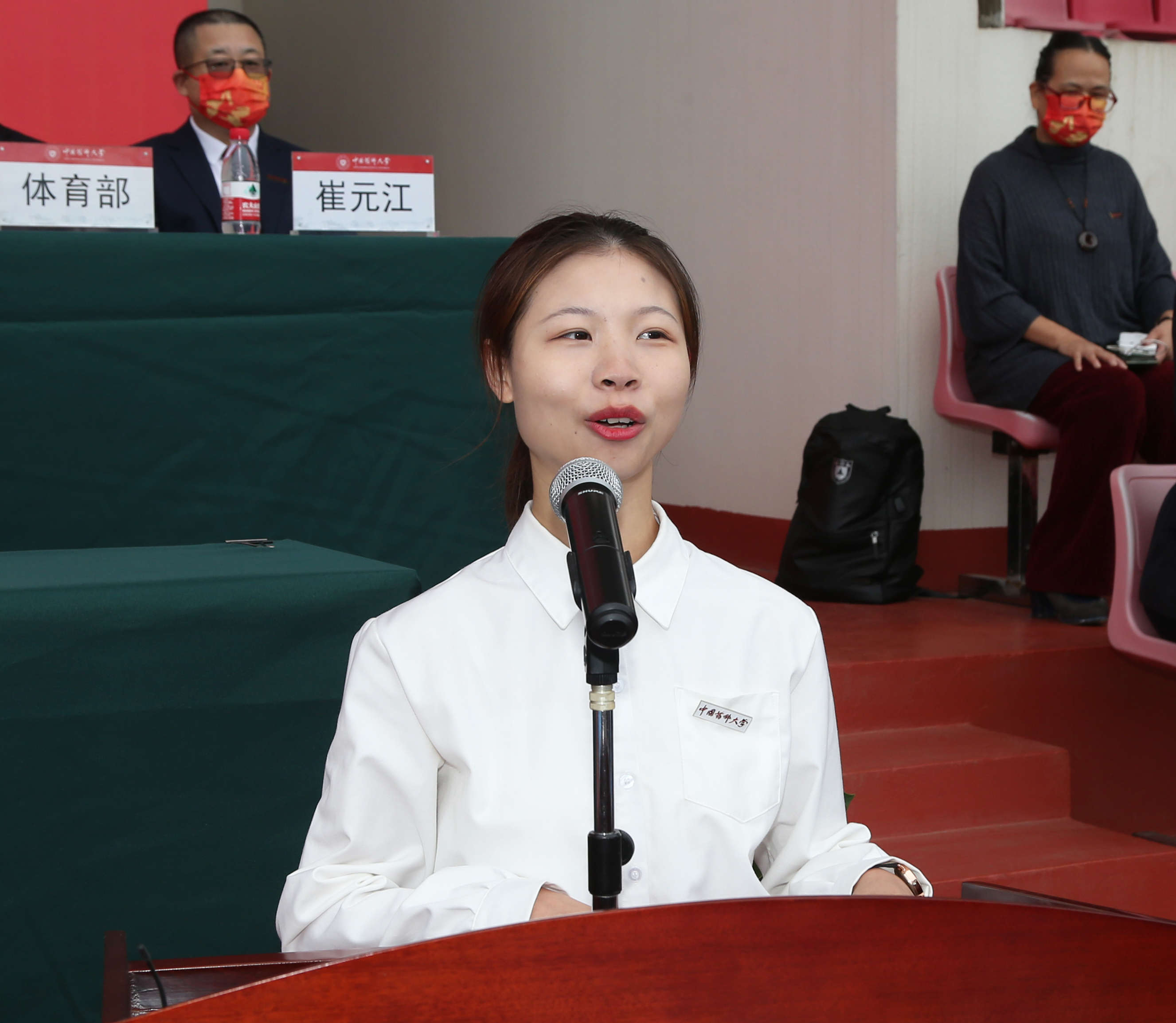 中国药科大学举行2021级新生开学典礼