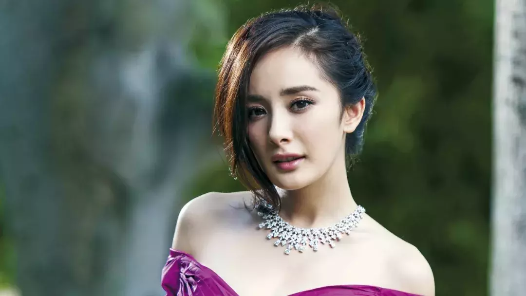 杨幂曾是俞灏明女友,在他烧伤后毅然分手?俞灏明亲自回应:假的