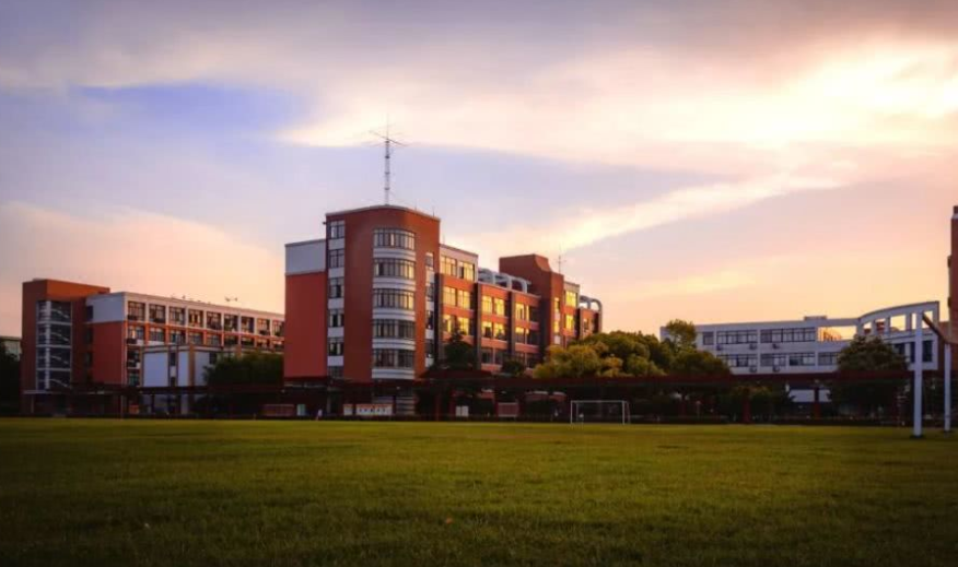 上海这5所“硬核高中”，实力强悍学霸云集，上重点高校希望大