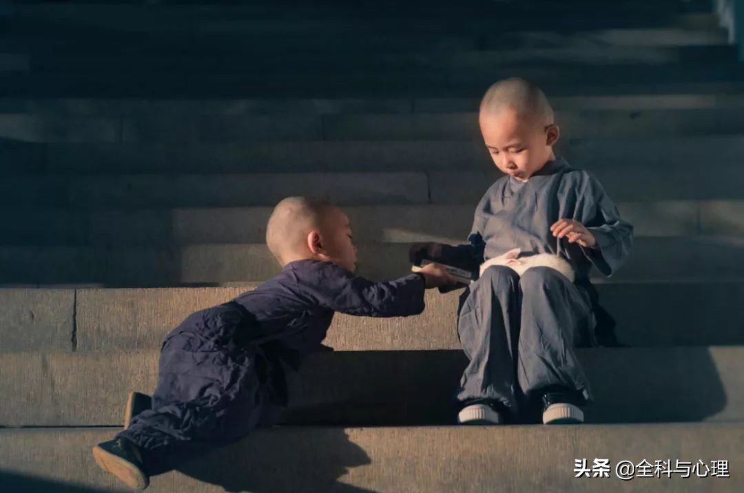 余生，请做一个快乐的傻子