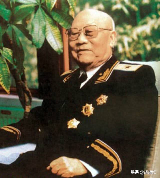 曾克林抢占东北，部队“吹气球”式扩张，发生大规模叛逃