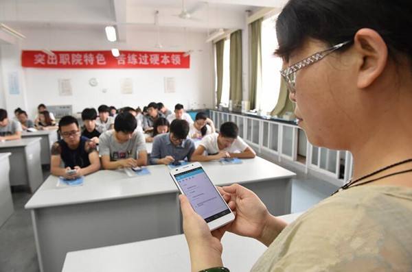 一些大学生身上存在的问题，现在不在意，当心以后追悔莫及