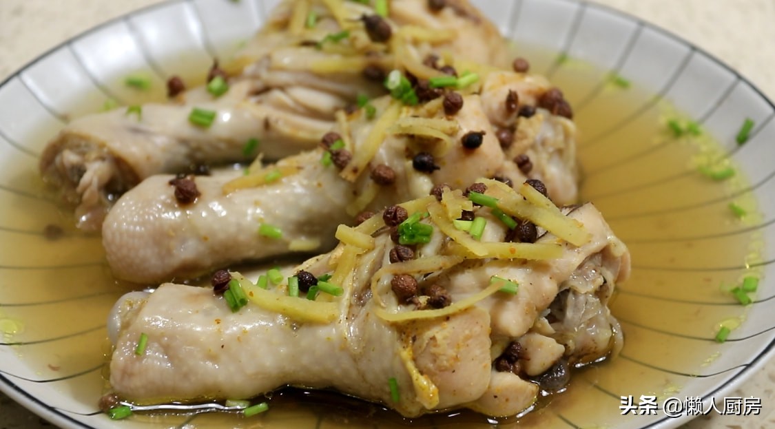 入冬后，吃牛肉羊肉不如吃鸡腿，碰到这个做法不容易，原汁原味