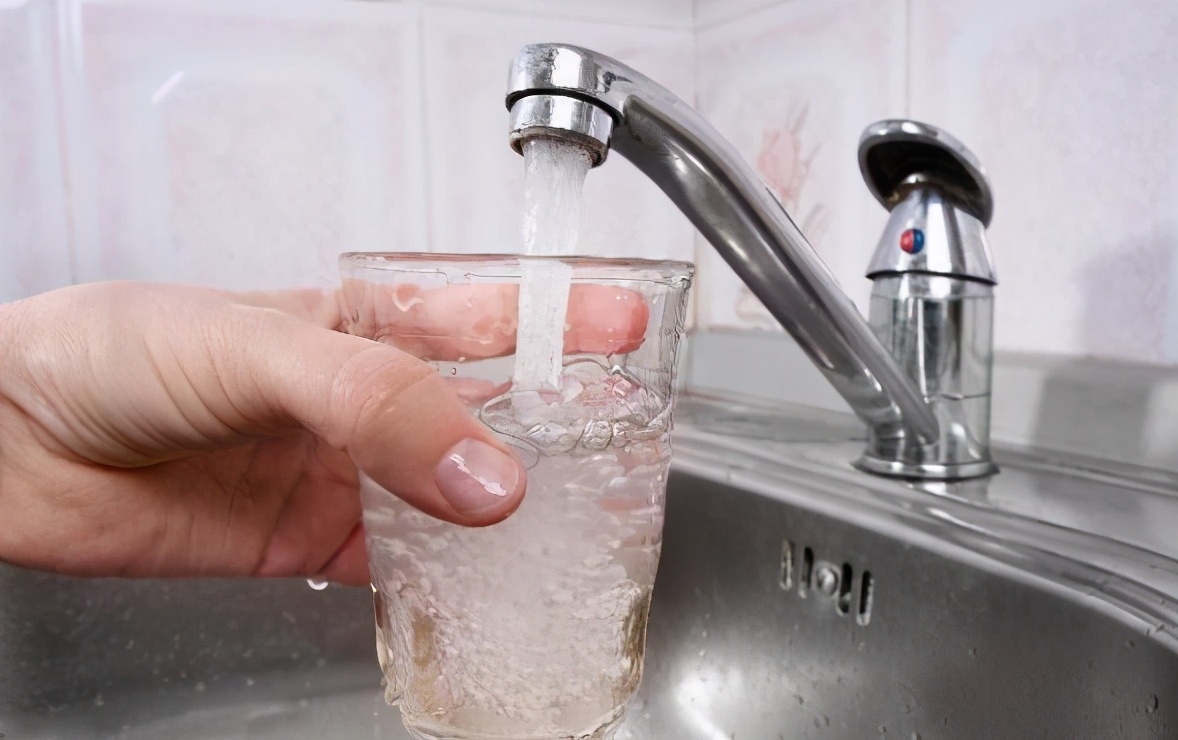 家里有安装净水器的必要吗？别听人瞎忽悠了，听听专业的回答