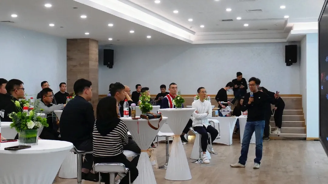 90+House千店千面,陶瓷行业再现打法创新