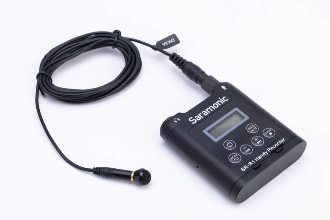 枫笛SR-R1微型录音笔，1000出头，操作简单明了，小白也能用