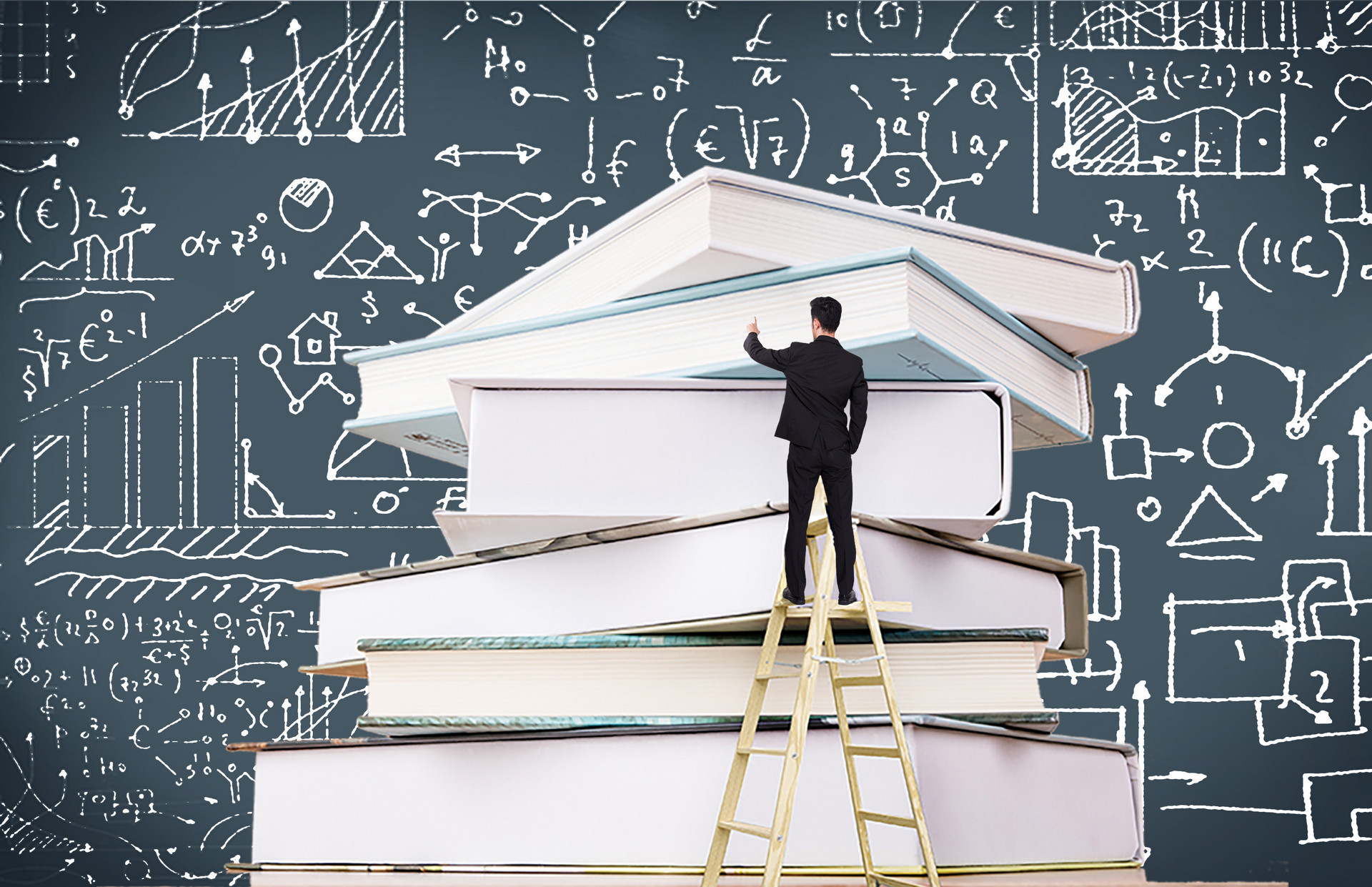 38岁三轮车夫被复旦破格录取为博士，泰斗教授亲自推荐，蔡伟凭啥