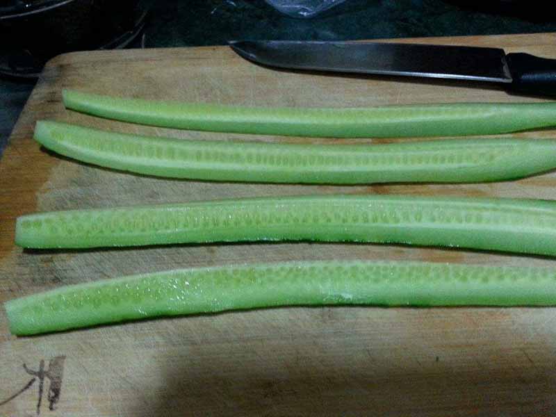 酸菜鱼怎么做好吃？最简单的方法做出和饭店相媲美的酸菜鱼