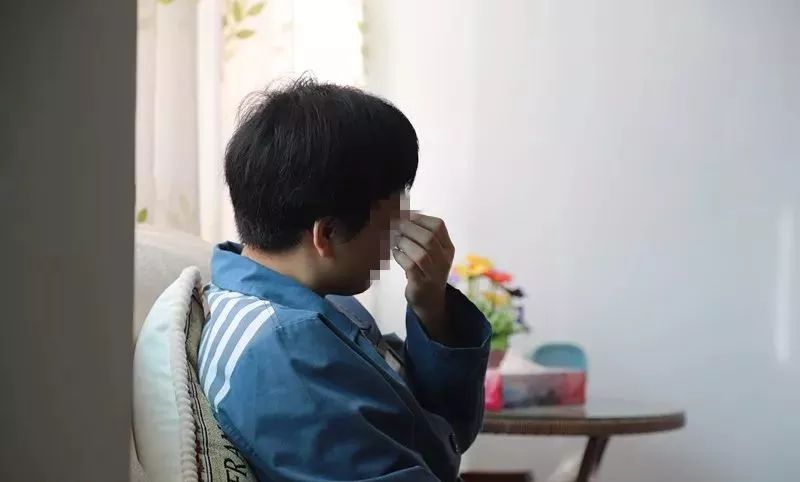 遭家暴11年，父亲被逼死，绝望之下她杀了渣男……