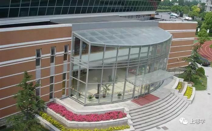 民办摇号的保险选择！上海10所公办一贯制学校，招生要求越来越严