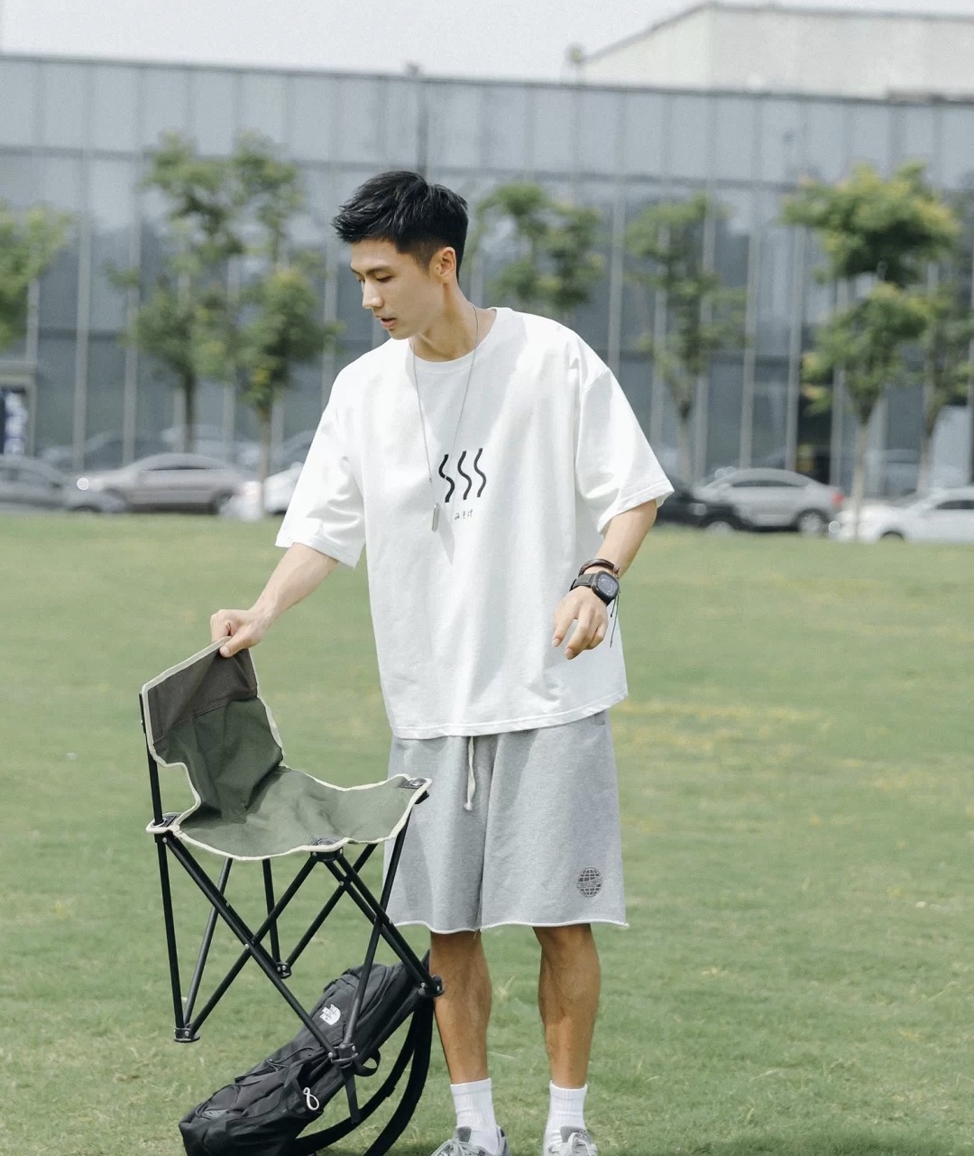 165男生穿多少码衣服,小个子男生掌握三个搭配知识,时髦又显高