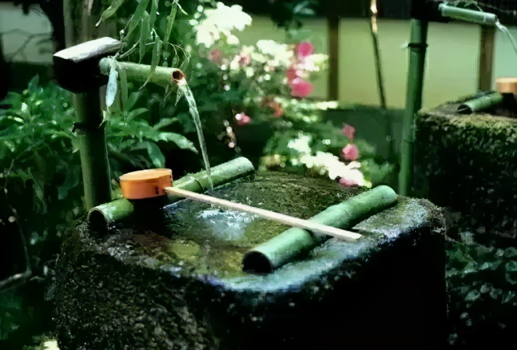 坚持到底的故事(为什么工资低还有人做)