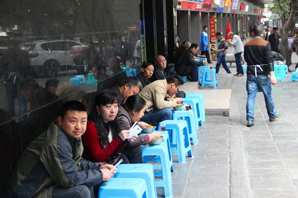 在重庆吃了一周，告诉你重庆人的一天都是怎么过的