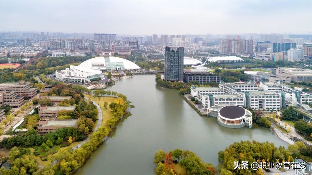 网传宁波大学落选新一轮双一流，浙江的大学怎么样，看看排行榜