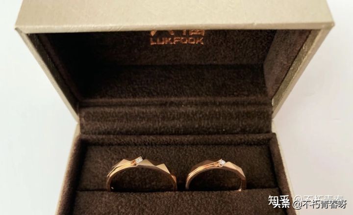 考虑年底结婚，有不错的结婚戒指品牌推荐吗？款式也可以？