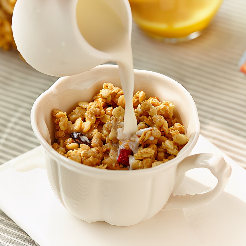 燕麦片早餐的唯美句子_晶羽科技
