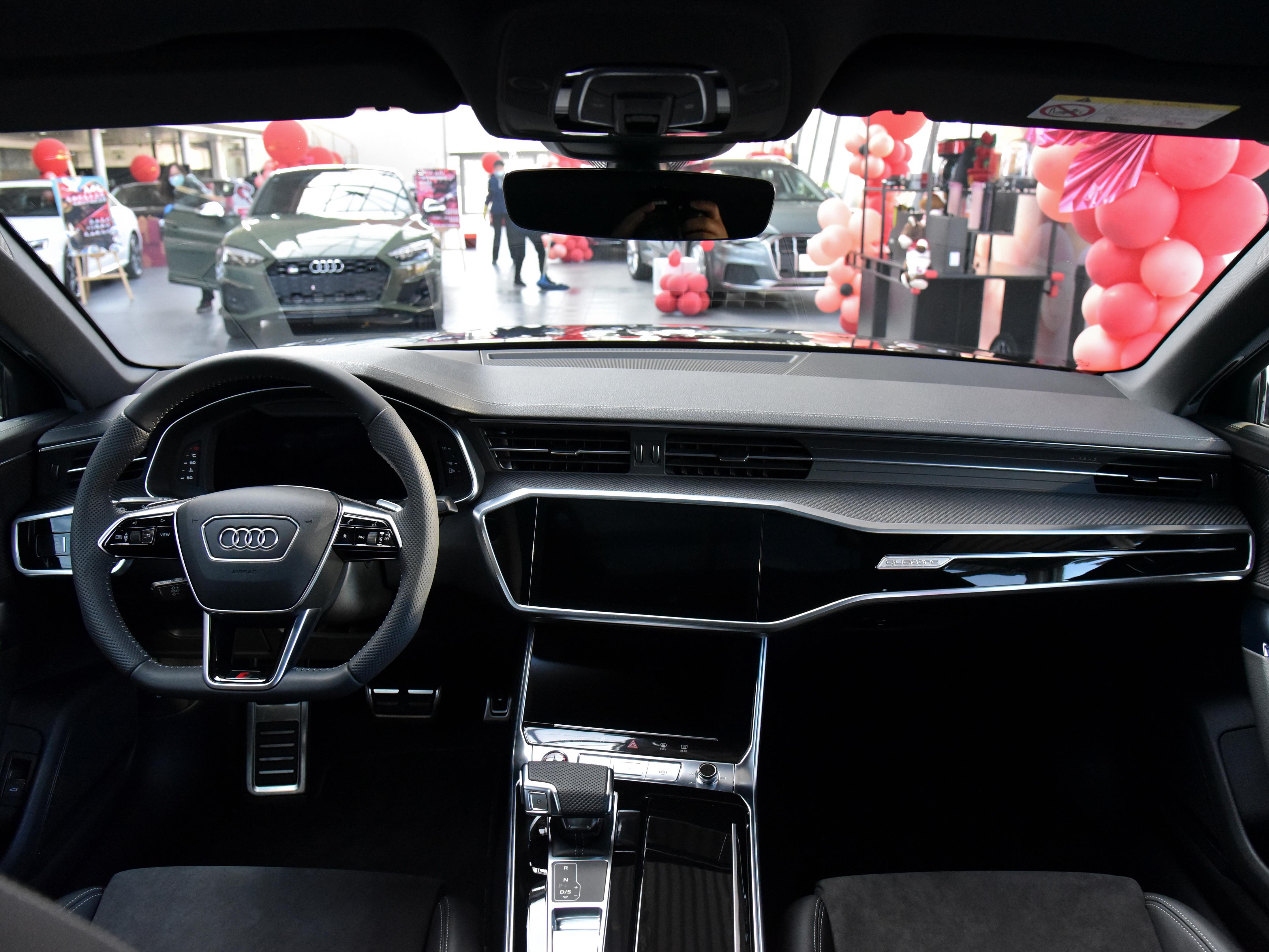 进口行政级豪华轿车，大空间配V6双涡轮，价格不错，实拍奥迪S6