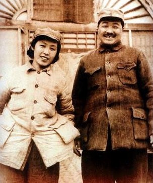 十大元帅和他们的夫人相差几岁：叶剑英相差30岁，林彪相差9岁