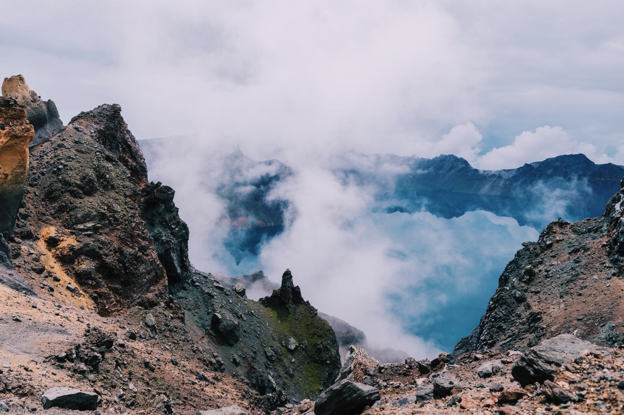 无论冬天还是夏天,东北都有着较高的旅游人气,冬天的漫天大雪让没有