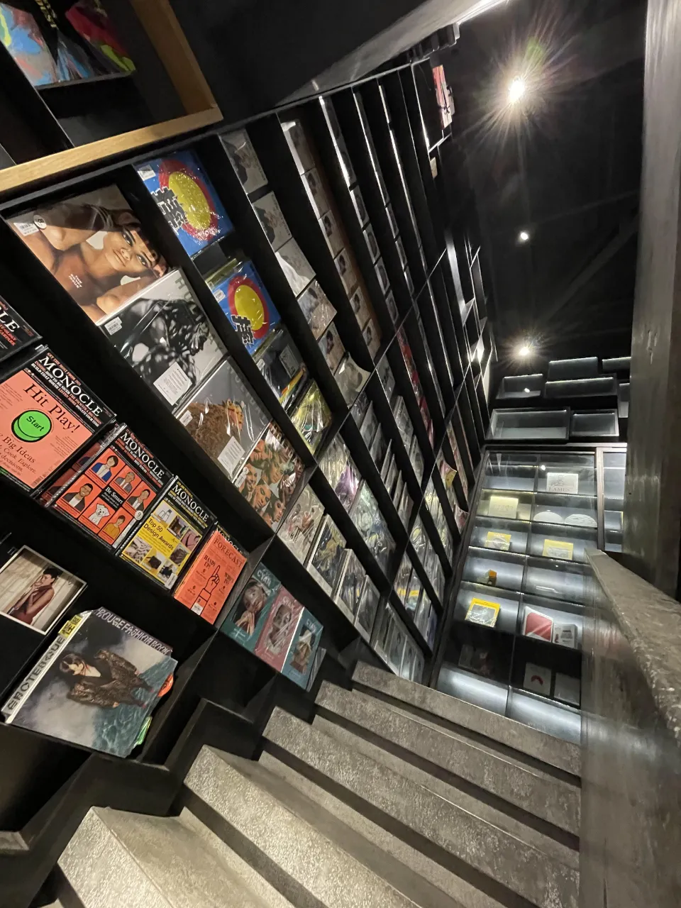 解鎖小馬路丨逛完天平路，讀懂路虎發(fā)現(xiàn)運動P300e的混合理論