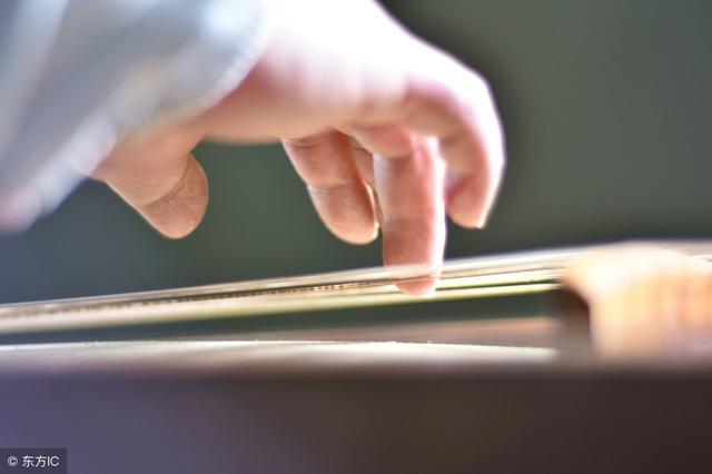 这些琴诗（带琴字唯美的句子）