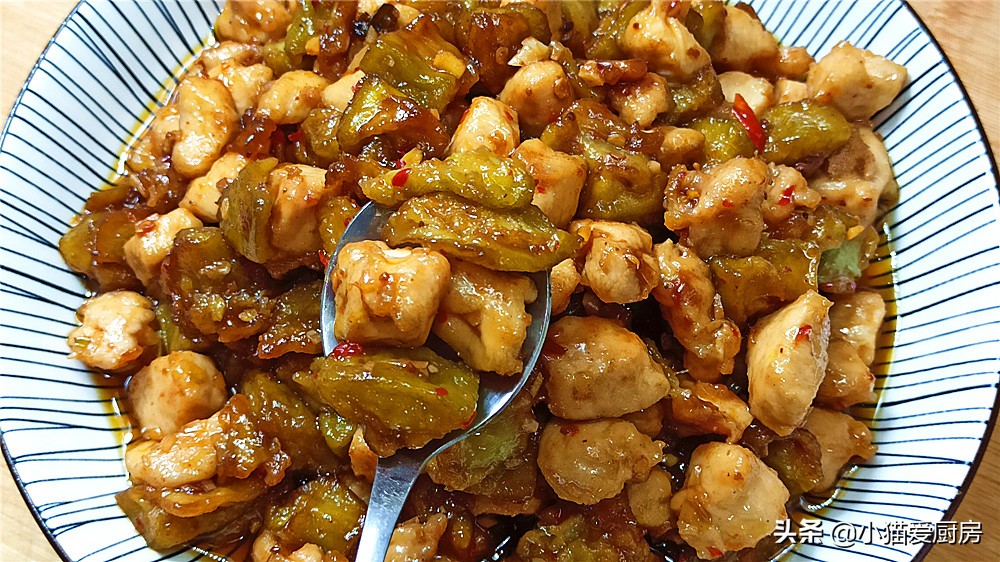 茄子和鸡肉一起这么做(鸡肉和茄子的做法)