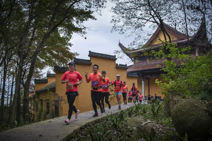 青阳九子岩风景区旅游攻略