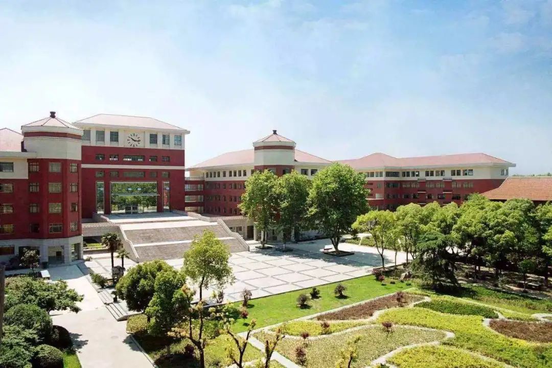 新千年之后的无锡教育，从两个县中的崛起谈起