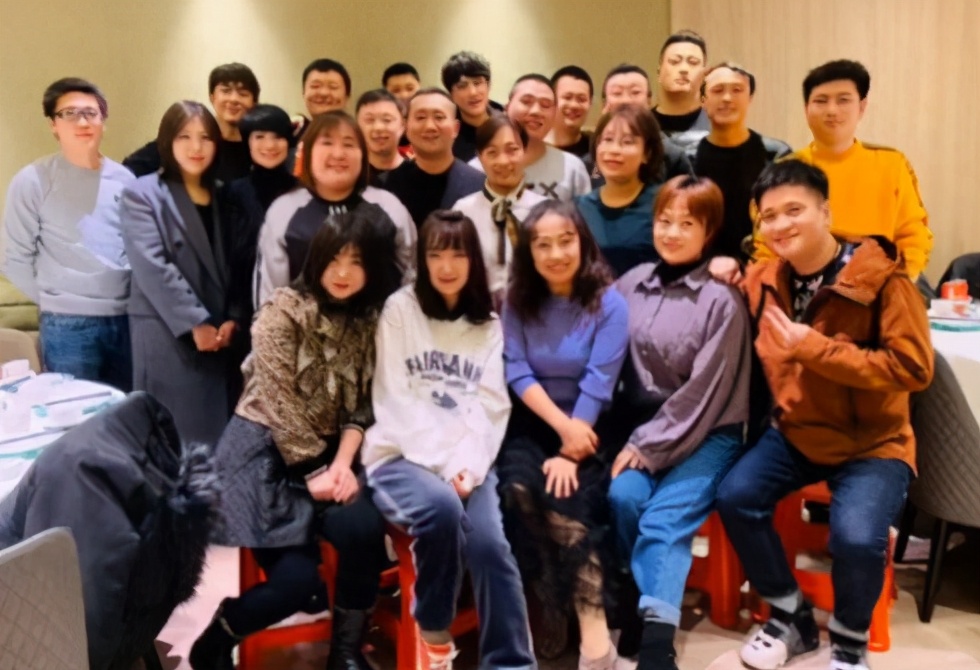 为啥大学同学聚会成“差生天下”？学霸不会参加，4个原因很现实