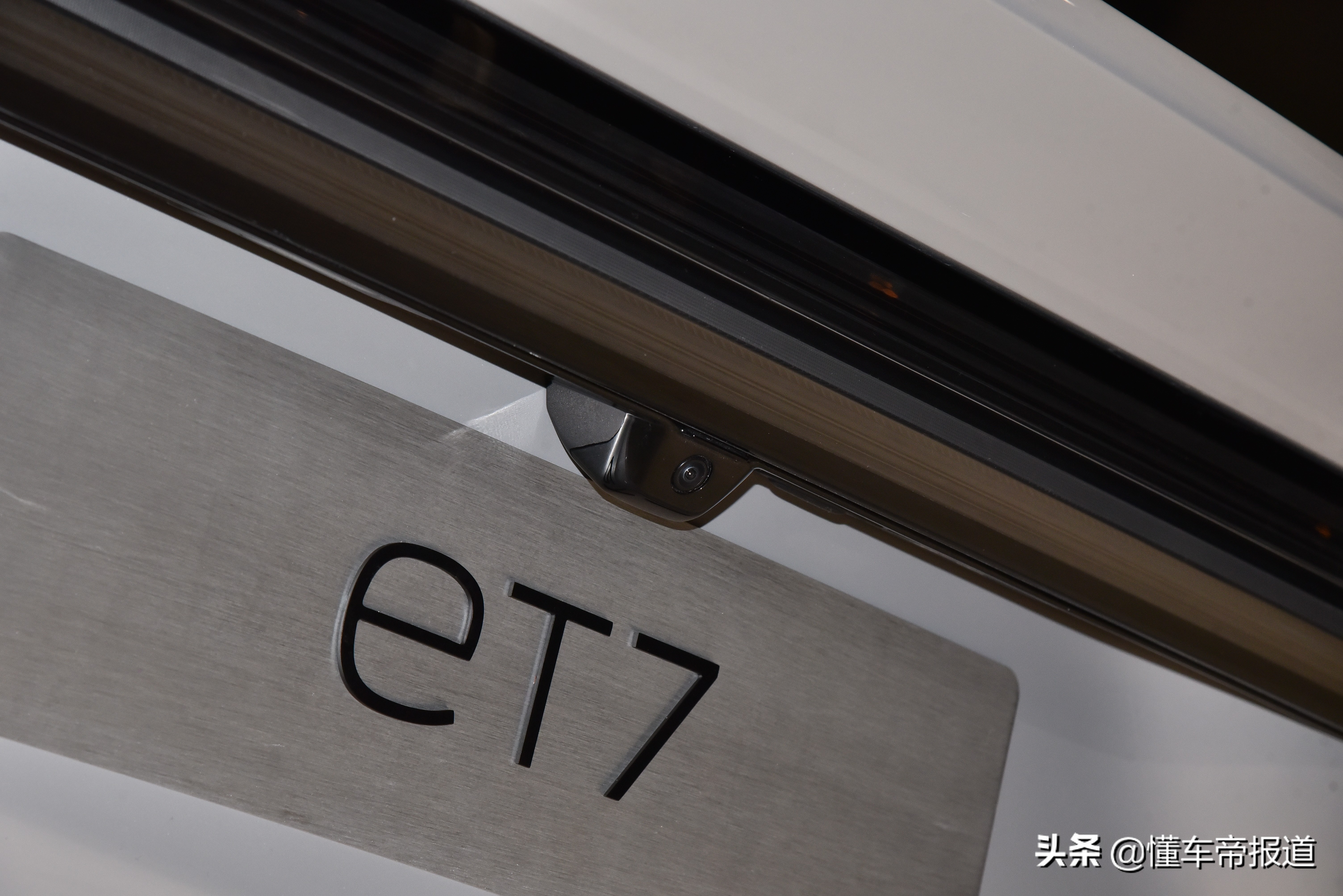 体验 | 到底是“飘”了，还是真有实力？近距离体验蔚来ET7