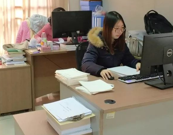 适合女生的几大专业，不仅稳定待遇好，越久越受欢迎