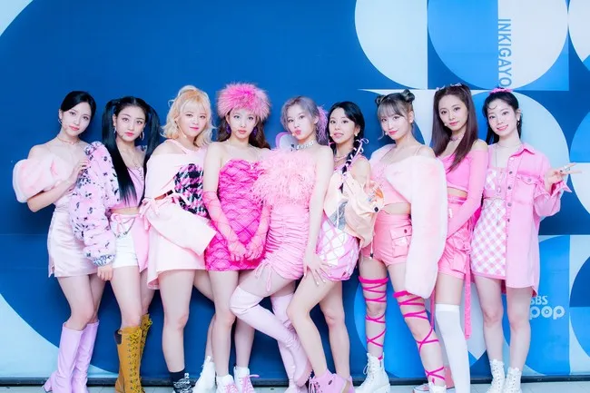 ITZY LiA前男友是rapper歌手吗;TWICE音源苦战,女团更新换代?