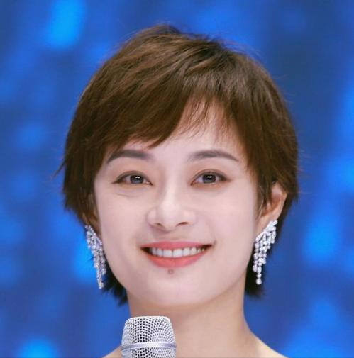 19年前，孙俪资助了“白眼狼”向海清，但她从未想过，会走到今天