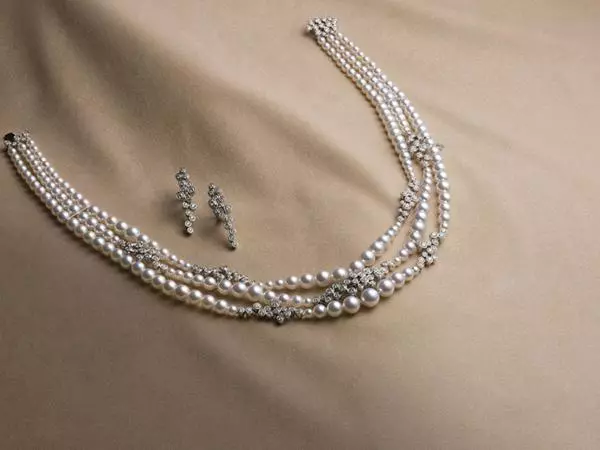 蒂爵珠宝图片（十大珠宝奢侈品牌及经典代表首饰）
